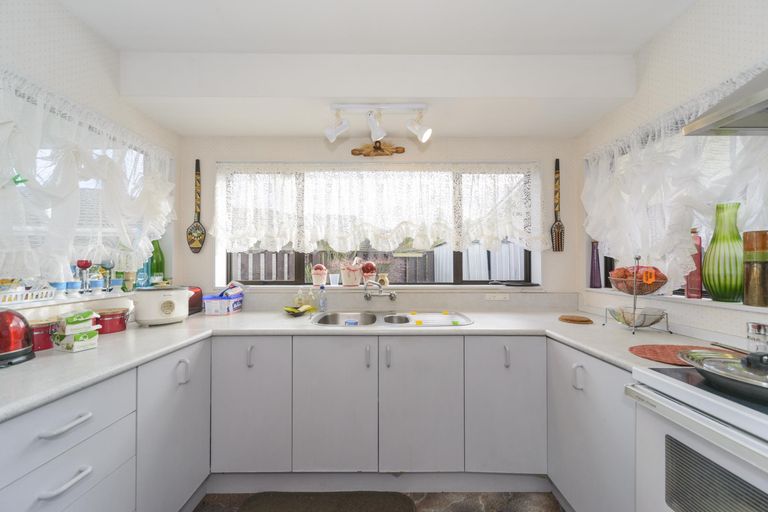 Photo of property in 8a Moyne Avenue, Milson, Palmerston North, 4414