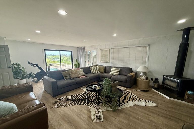 Photo of property in 603 Duck Creek Road, Stillwater, Silverdale, 0993