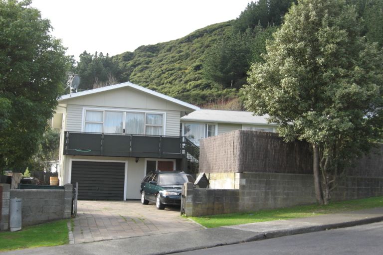 Photo of property in 5 Mamaku Street, Paraparaumu, 5032