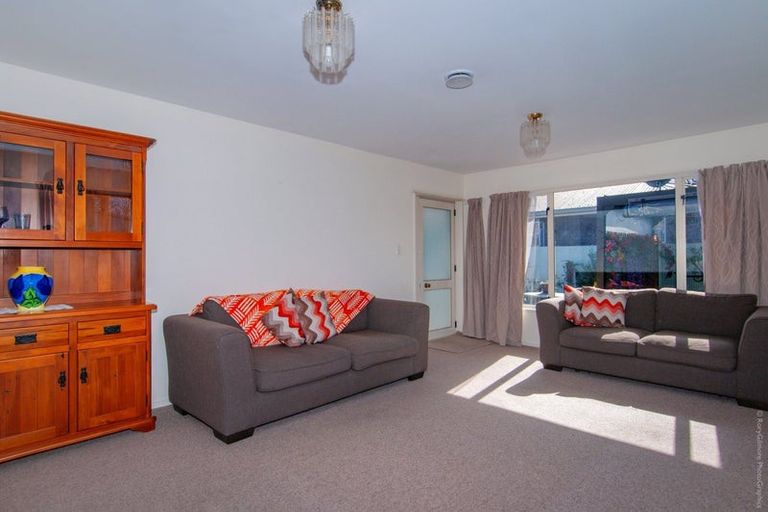 Photo of property in 37a Branston Street, Hornby, Christchurch, 8042