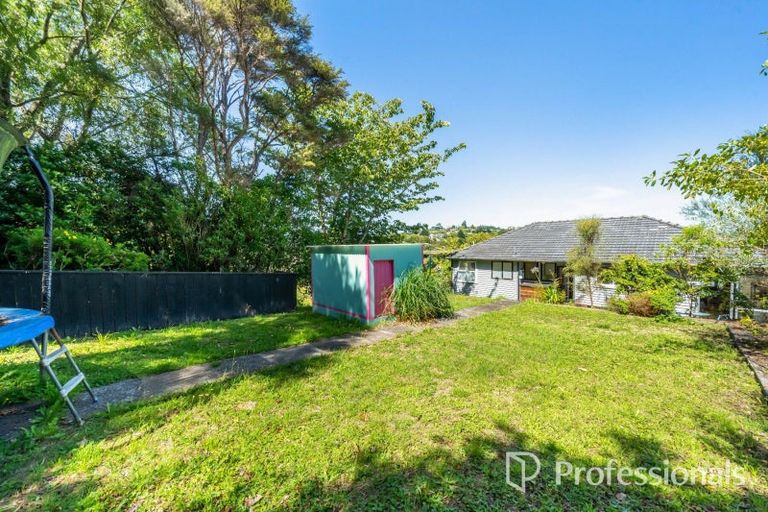 Photo of property in 25 Thomas Street, Stokes Valley, Lower Hutt, 5019