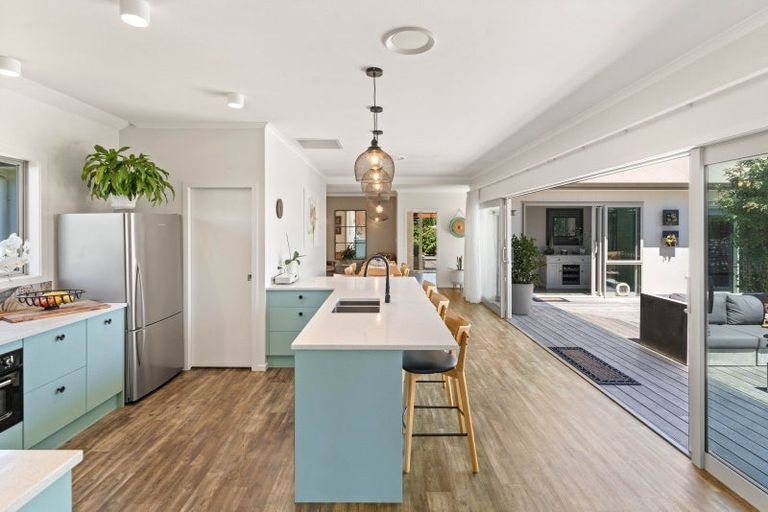 Photo of property in 5 Massey Street, Greytown, 5712