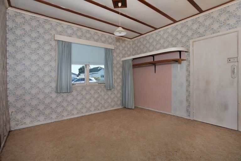 Photo of property in 23 Ross Street, Marton, 4710