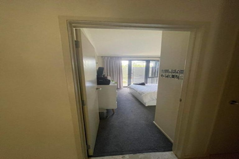 Photo of property in 310 Paremoremo Road, Paremoremo, Auckland, 0632