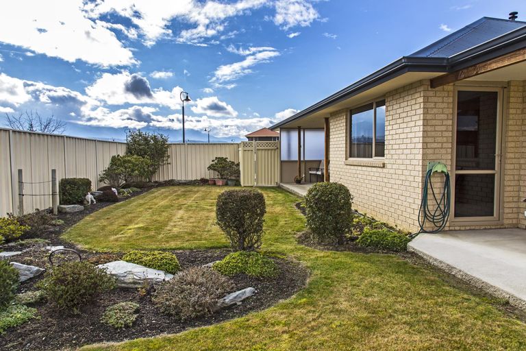 Photo of property in 33 Fenwick Crescent, Cromwell, 9310