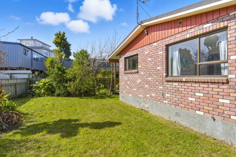 Photo of property in 61 Ocean Road, Paraparaumu Beach, Paraparaumu, 5032