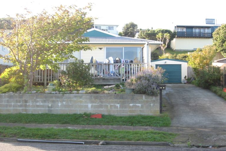 Photo of property in 26 Rothwell Street, Titahi Bay, Porirua, 5022