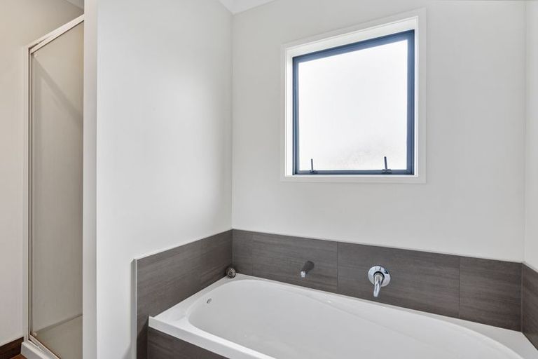 Photo of property in 21 Korimako Avenue, Mangere Bridge, Auckland, 2022