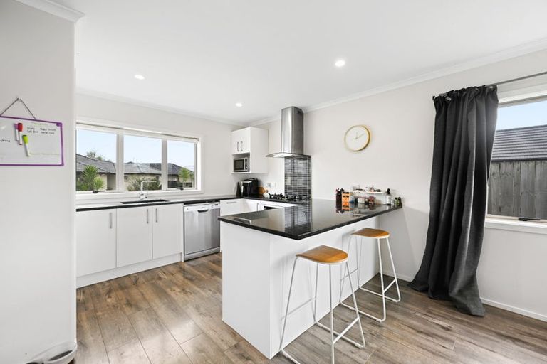 Photo of property in 9 Oolong Court, Huntington, Hamilton, 3210