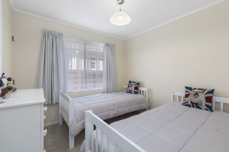 Photo of property in 59f2- Kowhai Avenue, Ebdentown, Upper Hutt, 5018