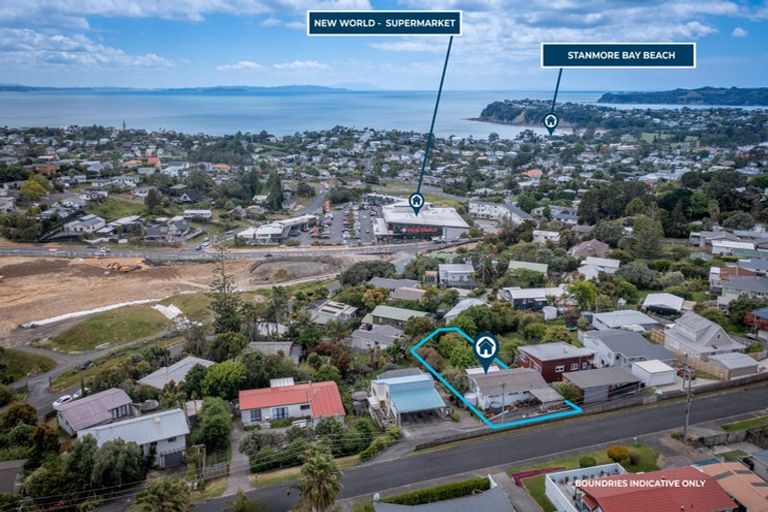 Photo of property in 9 Norfolk Road, Stanmore Bay, Whangaparaoa, 0932
