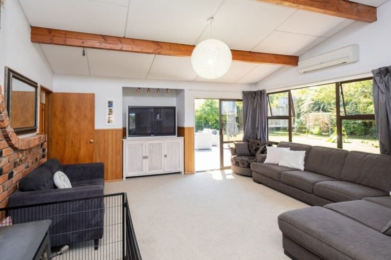 Photo of property in 27 Margaret Street, Stratford, 4332