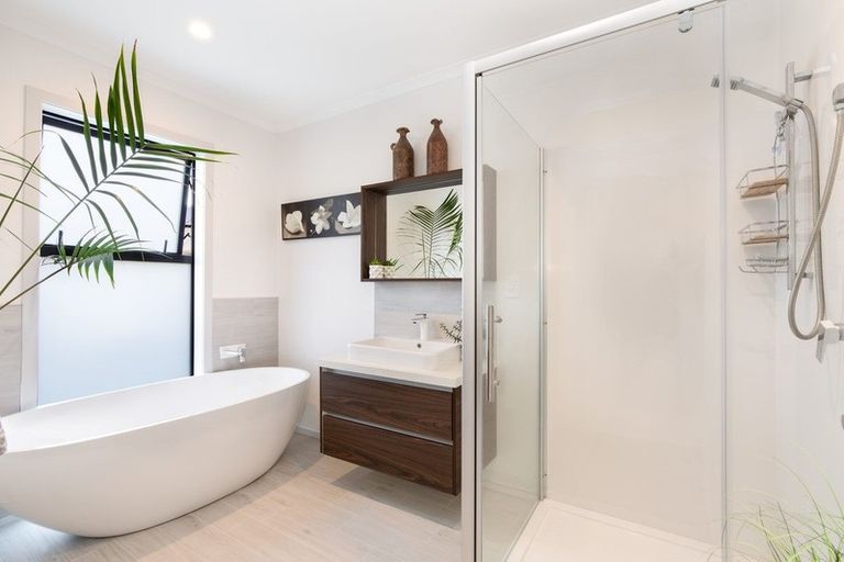 Photo of property in 18 Kaniera Terrace, Cambridge, 3434