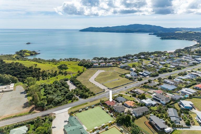 Photo of property in 2/232 State Highway 10, Coopers Beach, 0420