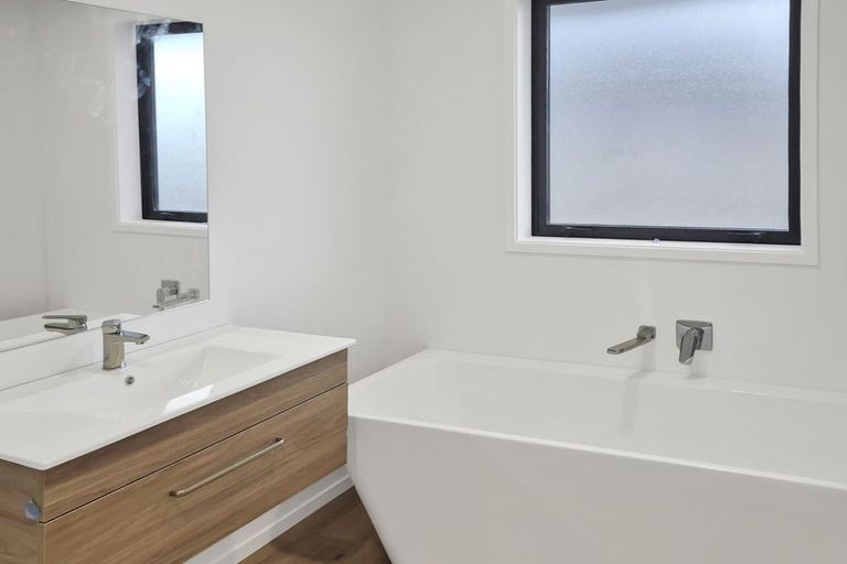 Photo of property in 9 Yates Place, Amberley, 7410