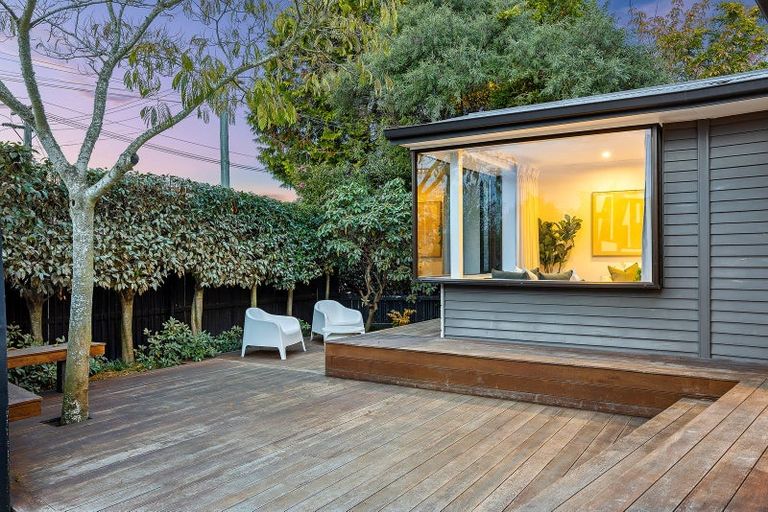 Photo of property in 34 Colesbury Street, Bishopdale, Christchurch, 8053