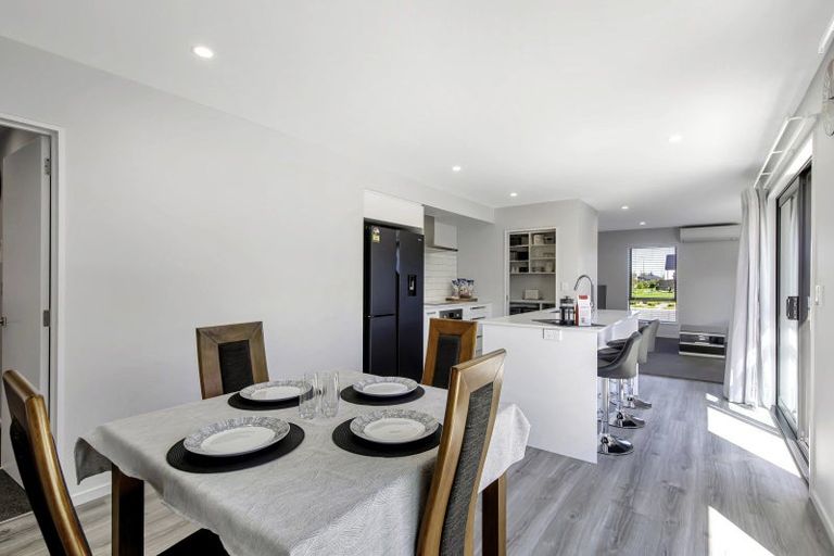 Photo of property in 32 Kestrel Street, Rolleston, 7615