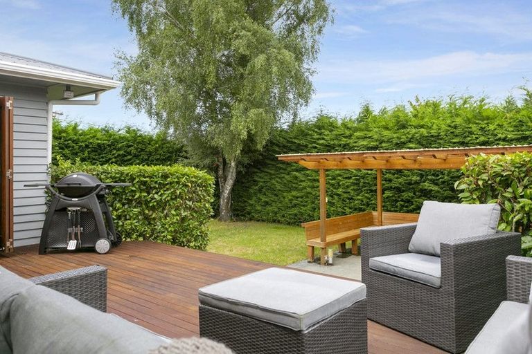 Photo of property in 50 Te Hatepe Avenue, Taupo, 3330