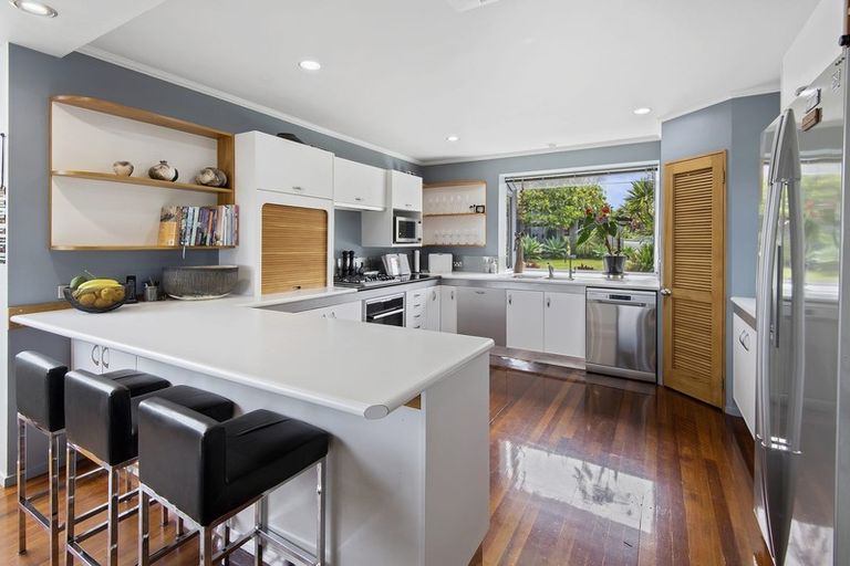 Photo of property in 65 George Point Road, Onerahi, Whangarei, 0110