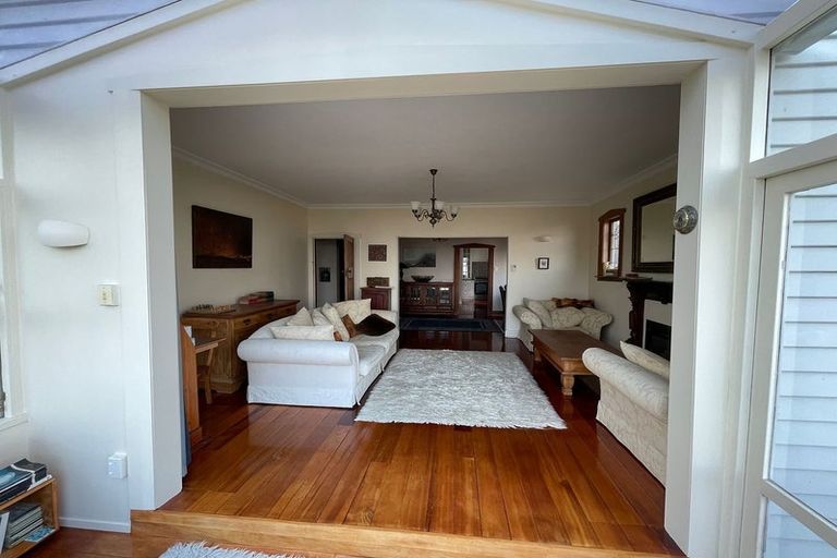 Photo of property in 74 Mitchell Street, Brooklyn, Wellington, 6021