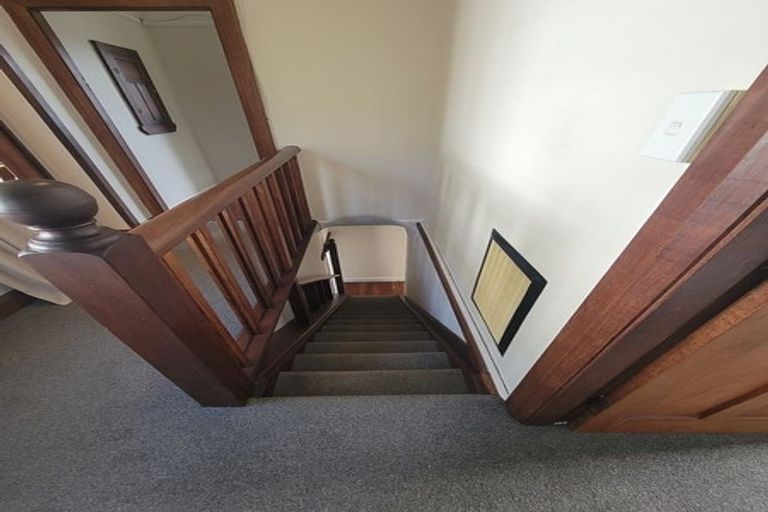 Photo of property in 212 Barnard Street, Wadestown, Wellington, 6012