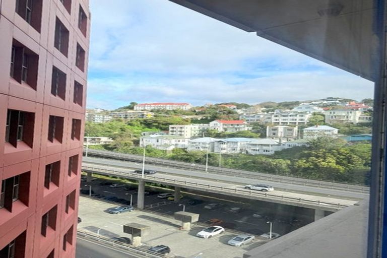Photo of property in Terrace Tower Apartments, 8b/126 The Terrace, Wellington Central, Wellington, 6011