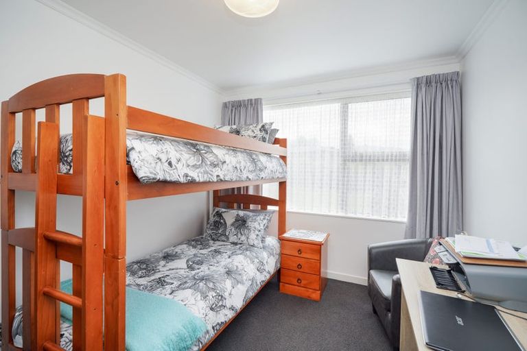 Photo of property in 25 Farm Street, Lumsden, 9730