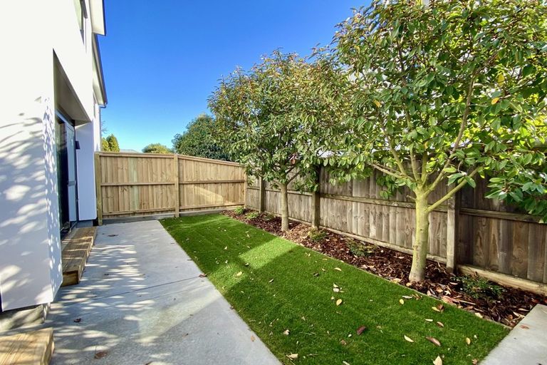 Photo of property in 102 Strickland Street, Sydenham, Christchurch, 8023