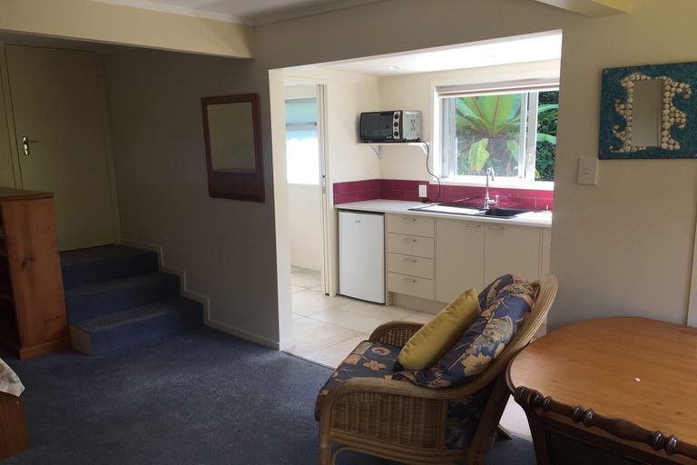 Photo of property in 7 Paturoa Road, Titirangi, Auckland, 0604