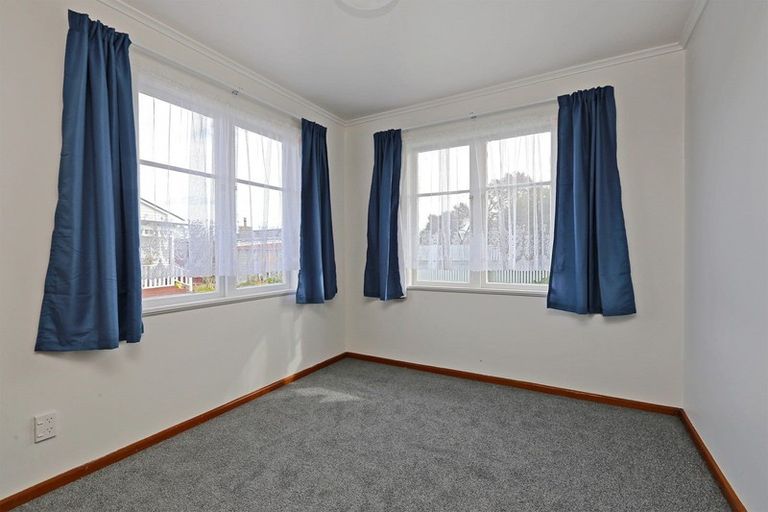 Photo of property in 5 Kelvin Road, Maraenui, Napier, 4110