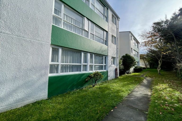 Photo of property in Armstrong Court, 12/12 Angus Avenue, Berhampore, Wellington, 6023