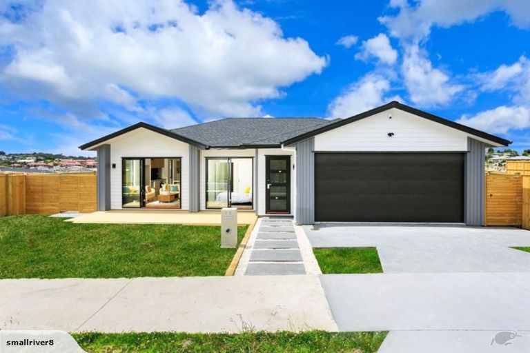 Photo of property in 18 Surf View Crescent, Red Beach, 0932