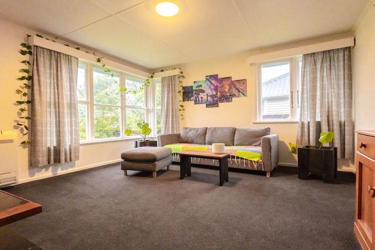 Photo of property in 73 Richmond Street, Cobden, Greymouth, 7802