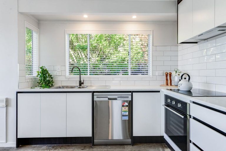 Photo of property in 19 Phoenix Place, Dinsdale, Hamilton, 3204