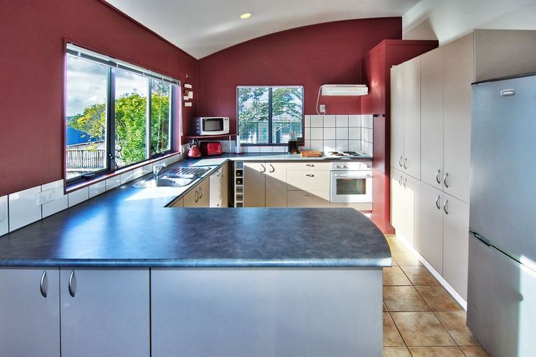 Photo of property in 33a Gilliam Street, New Lynn, Auckland, 0600