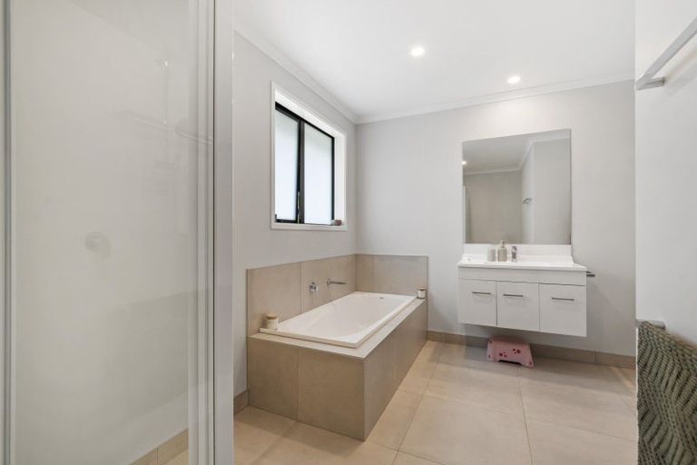 Photo of property in 24 Norfolk King Drive, Ramarama, Pukekohe, 2677