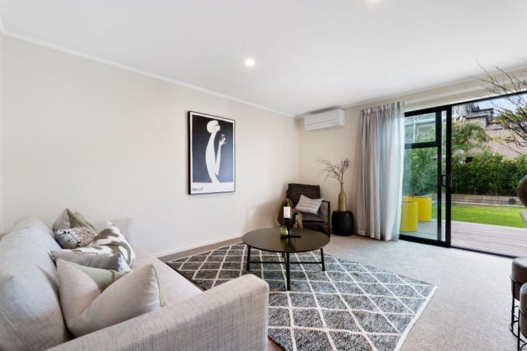 Photo of property in 10 Seaway Terrace, Otumoetai, Tauranga, 3110