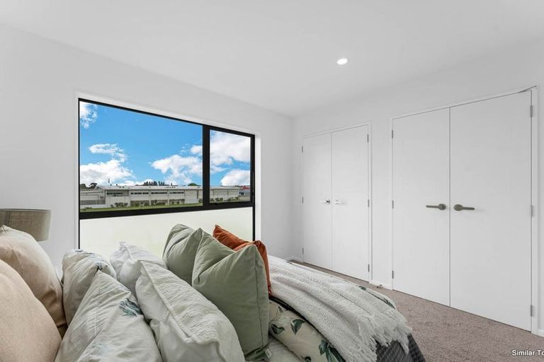 Photo of property in 5/17 Barneys Farm Road, Clendon Park, Auckland, 2103