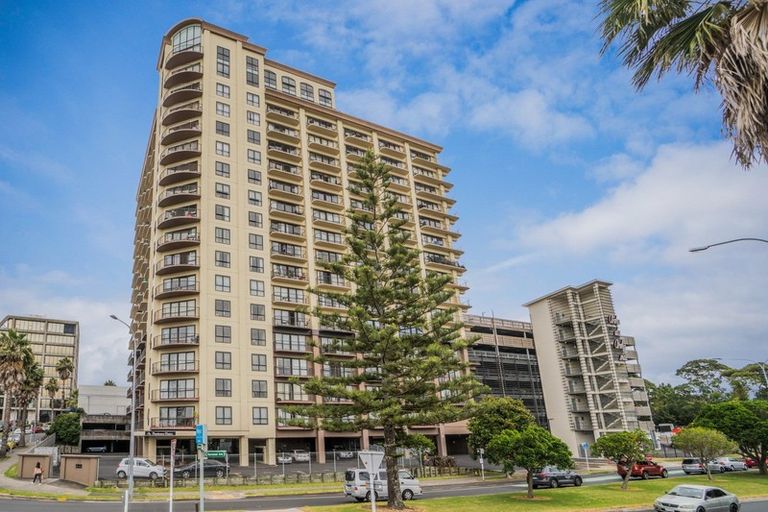 Photo of property in 11h/18 Ronwood Avenue, Manukau, Auckland, 2104