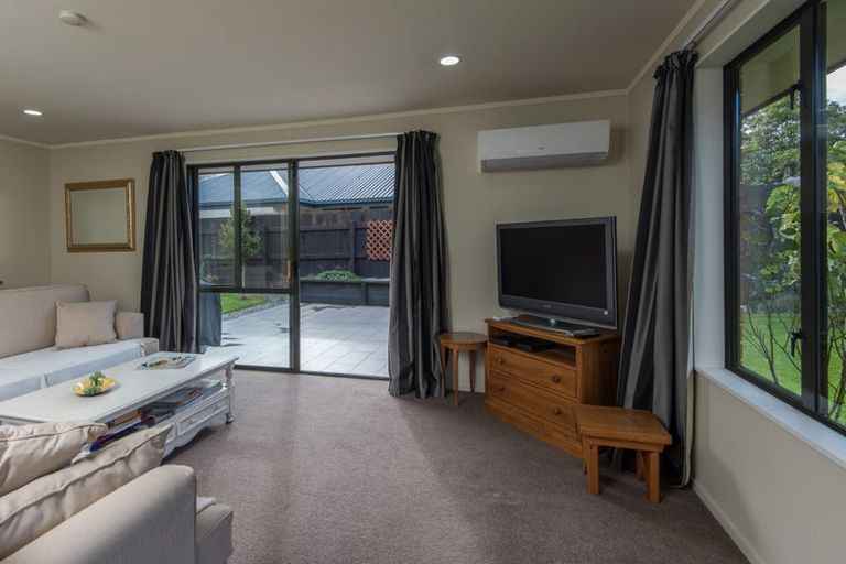 Photo of property in 60 Kingsford Drive, Stoke, Nelson, 7011