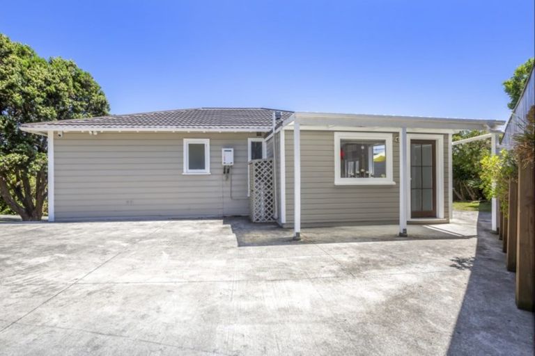 Photo of property in 21 Richard Street, Titahi Bay, Porirua, 5022
