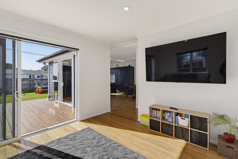 Photo of property in 53 Te Manuao Road, Otaki, 5512