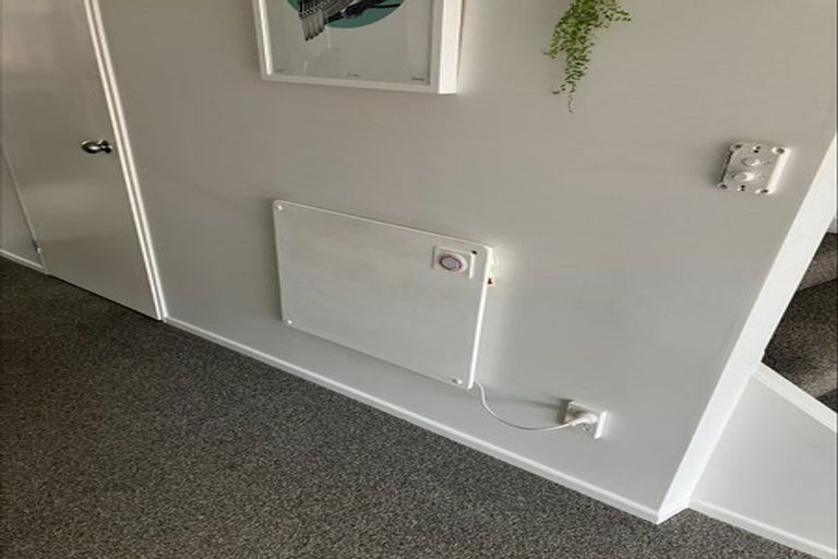 Photo of property in 17/21 Armoy Drive, East Tamaki, Auckland, 2016