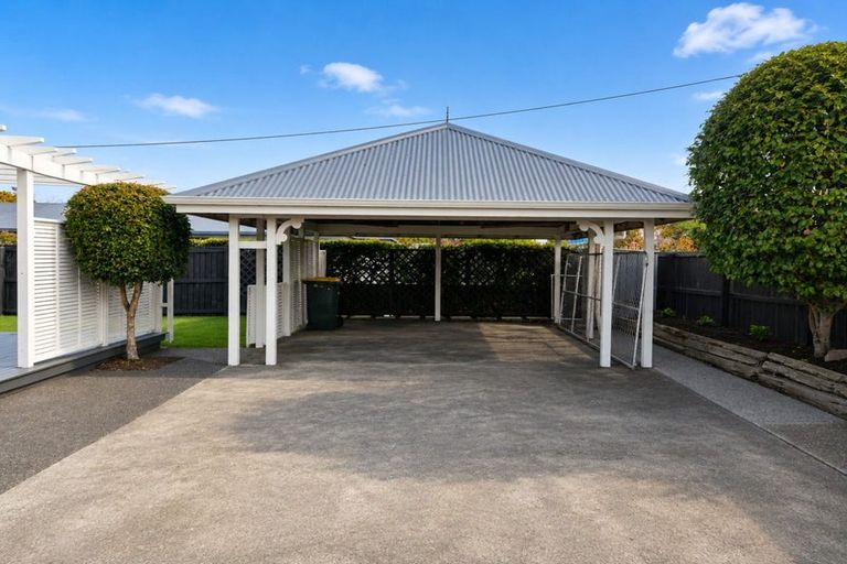 Photo of property in 398 Ilam Road, Bryndwr, Christchurch, 8053