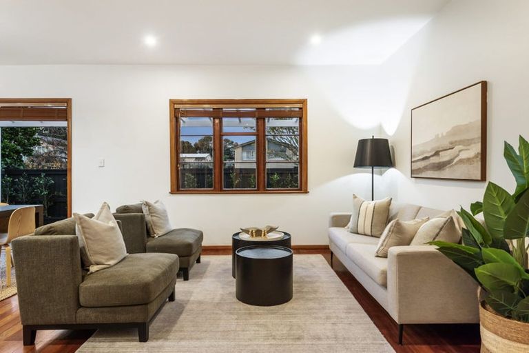 Photo of property in 7 Nelson Avenue, Northcote Point, Auckland, 0627