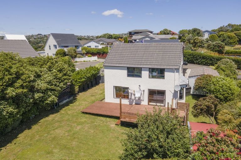 Photo of property in 3 Alister Way, Churton Park, Wellington, 6037