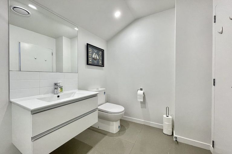 Photo of property in 170u8 Fraser Avenue, Johnsonville, Wellington, 6037