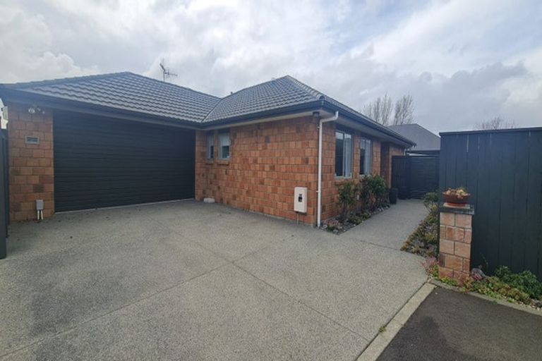 Photo of property in 5 Manhattan Court, Paraparaumu Beach, Paraparaumu, 5032