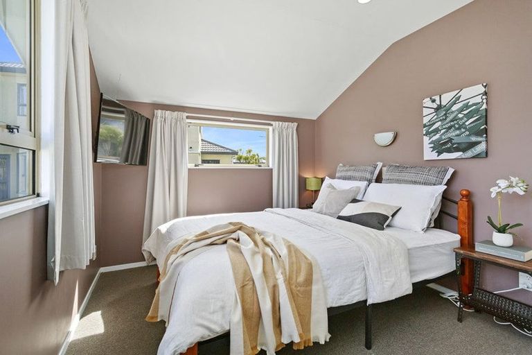 Photo of property in 26a Bathgate Street, Johnsonville, Wellington, 6037