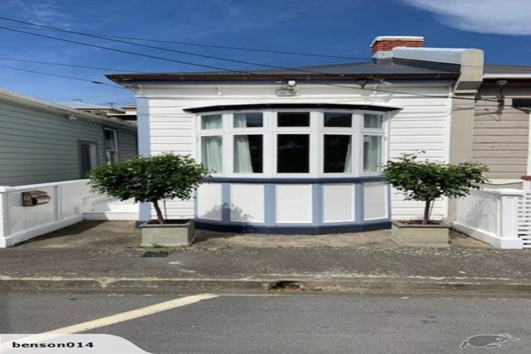 Photo of property in 9 Royal Street, Berhampore, Wellington, 6023